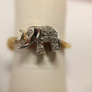 anello con elefante porta fortuna
